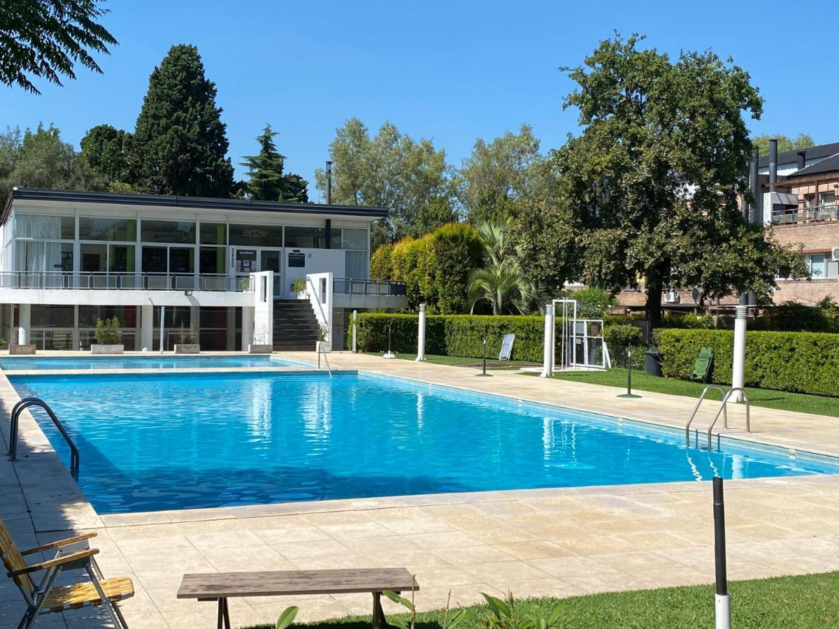 Apartamento En Country Pilar Piscina Parrilla Propia Hasta 4 Personas Exterior foto